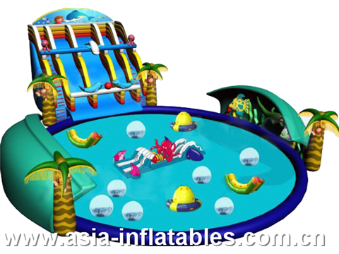 Giant Inflatable Water Parks