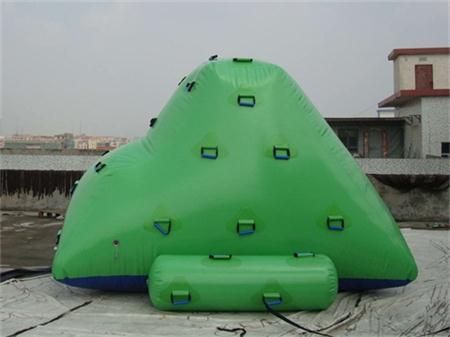 Inflatable Climbing Iceberg