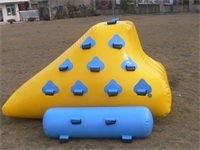 OEM Hot Air Welding Workmanship 2 Sides Slides Inflatable Iceberg