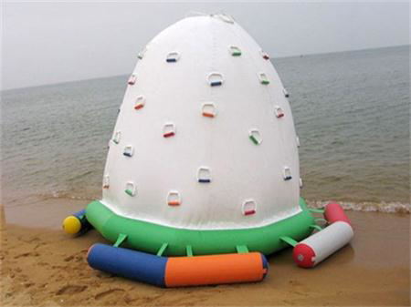 Inflatable Climbing Iceberg